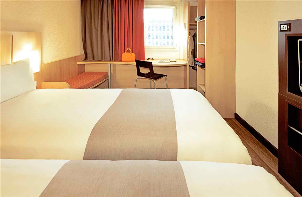 Ibis Hotel Koeln Airport Zewnętrze zdjęcie