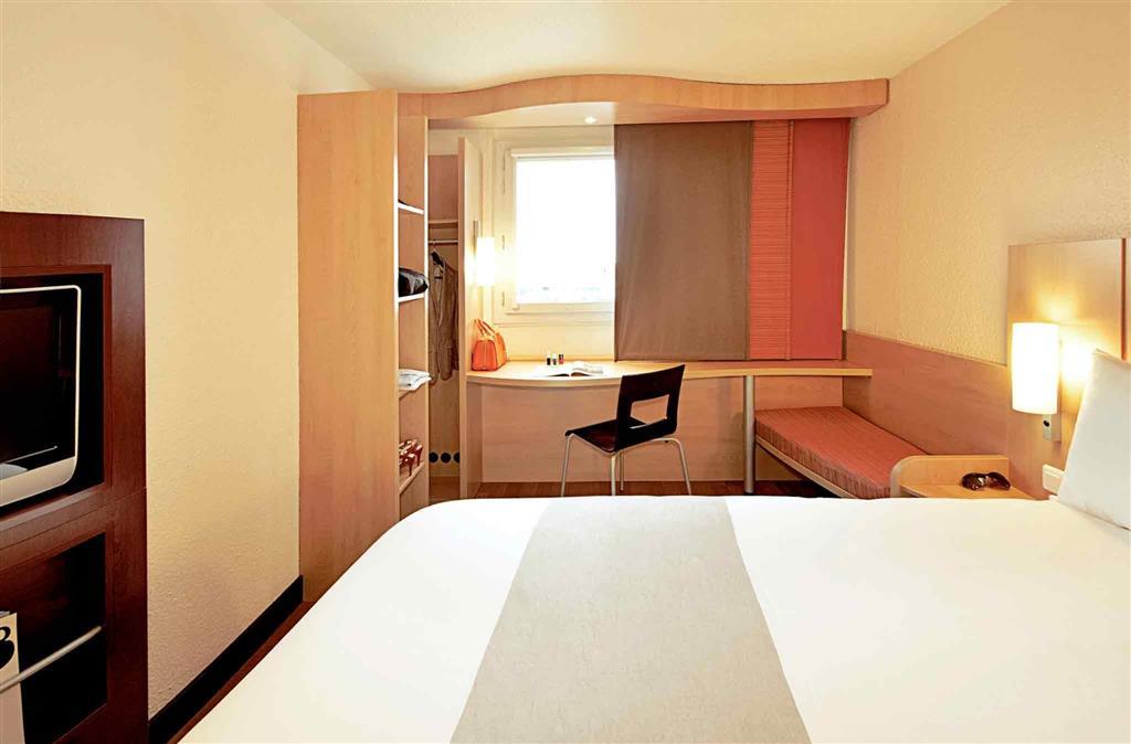 Ibis Hotel Koeln Airport Zewnętrze zdjęcie