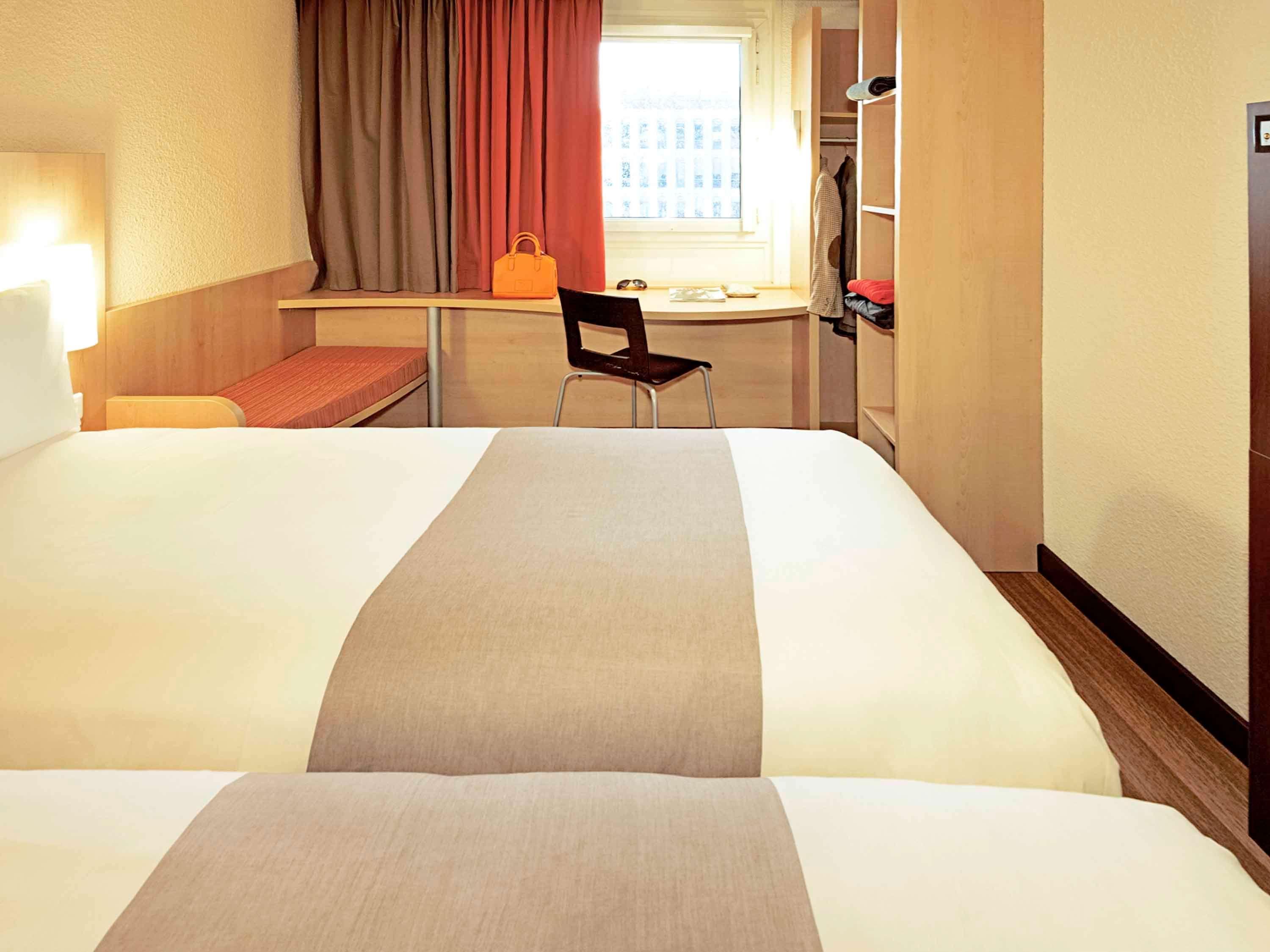 Ibis Hotel Koeln Airport Zewnętrze zdjęcie
