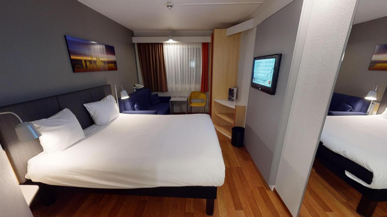 Ibis Hotel Koeln Airport Zewnętrze zdjęcie