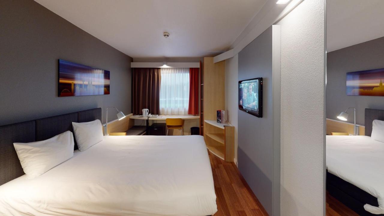 Ibis Hotel Koeln Airport Zewnętrze zdjęcie